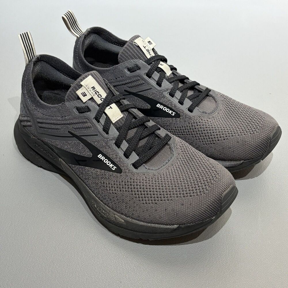 Brooks Ricochet 3 Running Walking Athletic Shoes Women’s 7.5 Sneakers Gray